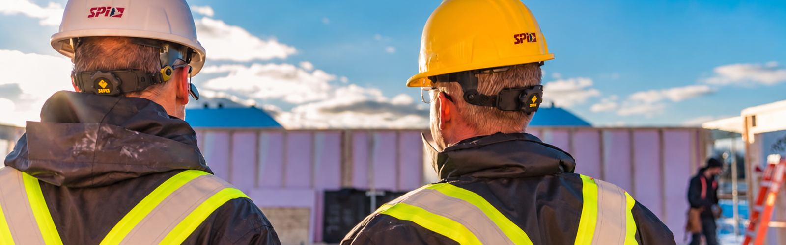 How Does Layering Impact Performance in Cold Weather?